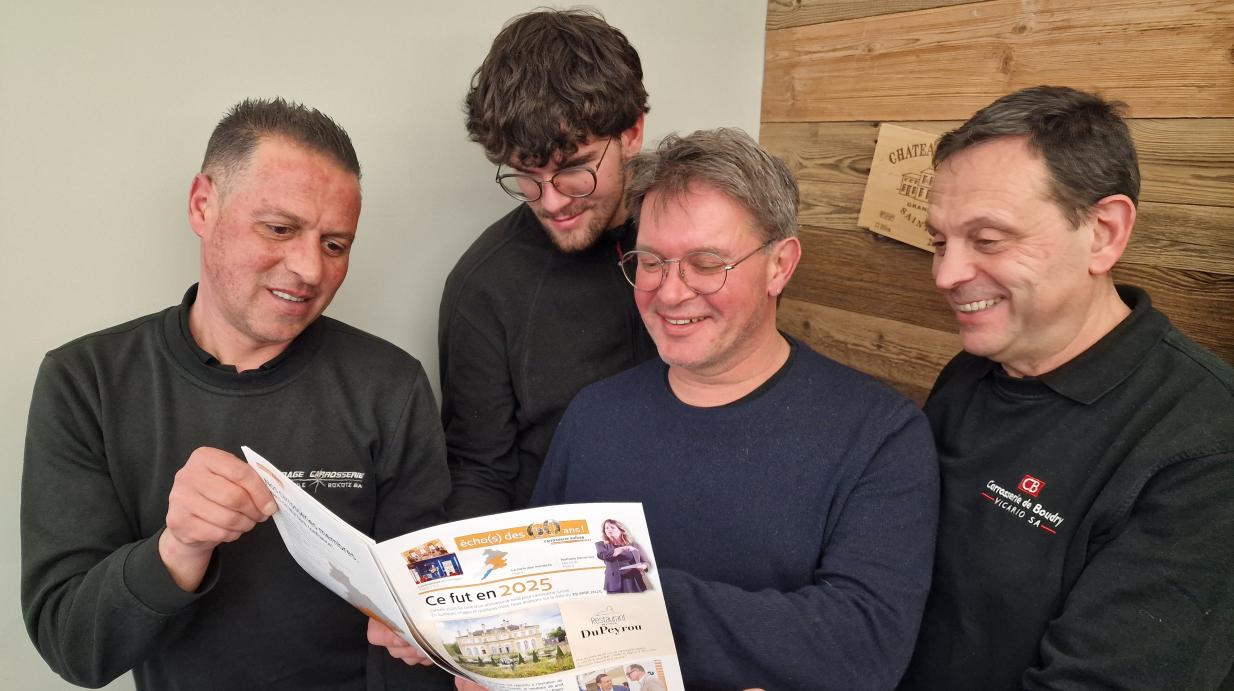 Plaquette-souvenir du 60ème de carrosserie suisse Neuchâtel JU BE fr. avec une carte géographique des membres