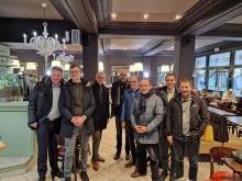 Photo souvenir avec les intervenants: Charles Constantin, Frédéric Mairy, Olivier Baud, Patrick Genre, Kilian Constantin, Mauro Moruzzi, David Blatter et Jean-Marc Grosjean