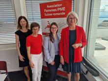 Pascale Leutwiler, Vice-Présidente UNAM, en compagnie de Géraldine Vuilliomenet, Line Pillet et Michèle Lisibach