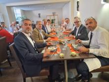 A l'Auberge communal de Vallorbe, l'AG s'est conclue. David Fattebert, Laurent Favre, Bénédict de Cerjat et Michel Neugnot