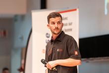 Florent Lacilla répond aux questions du public
