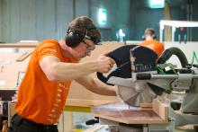 Compétition aux SwissSkills 2025 à Berne: médaille d'or en menuiserie et médaille de bronze en ébénisterie